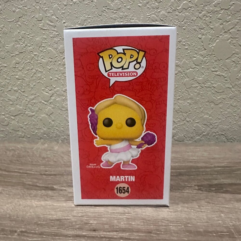 Funko POP! The Simpsons Martin Figure #1654 - Picture 5 of 7